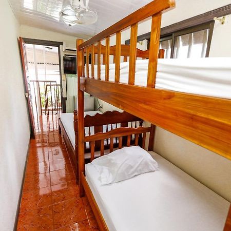 Hotel Flor Blanca Manuel Antonio Exterior foto