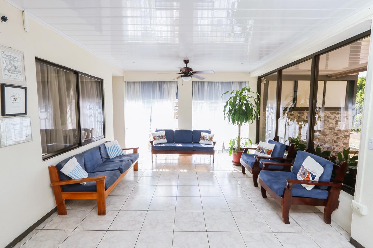 Hotel Flor Blanca Manuel Antonio Exterior foto